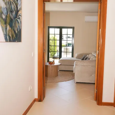 Casa Santos * אלבופיירה