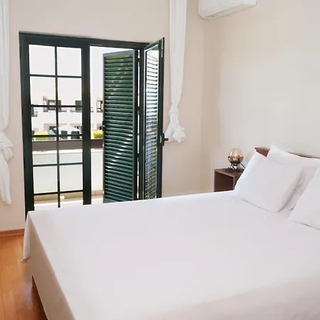 Casa Santos Albufeira