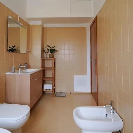 Casa Santos אלבופיירה